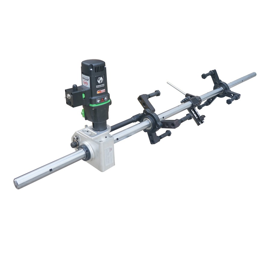 תחזוקת מכונה ניידת באתר